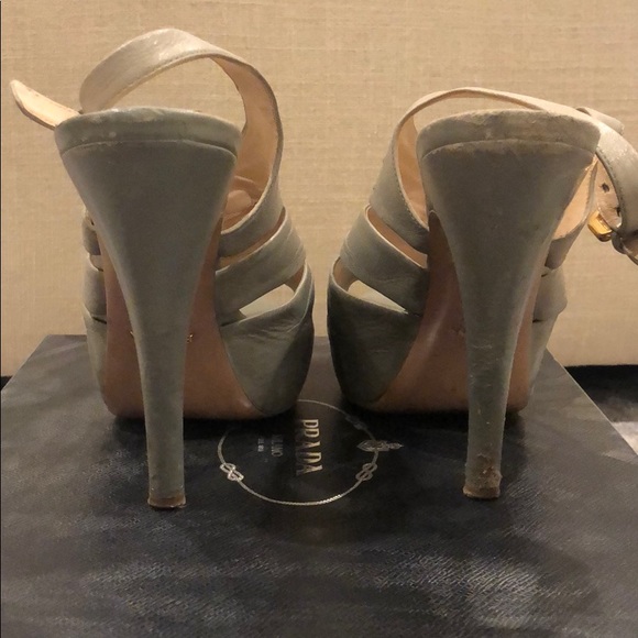 Authentic Prada peep toe leather sandals - Picture 3 of 5